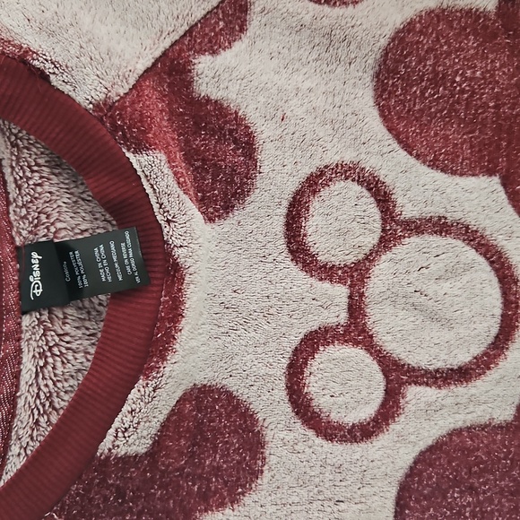 Disney Women's Maroon/Cream 2pc Pajama Set Crewneck Sweater & Sweatpants Sz.Med. - Picture 4 of 6